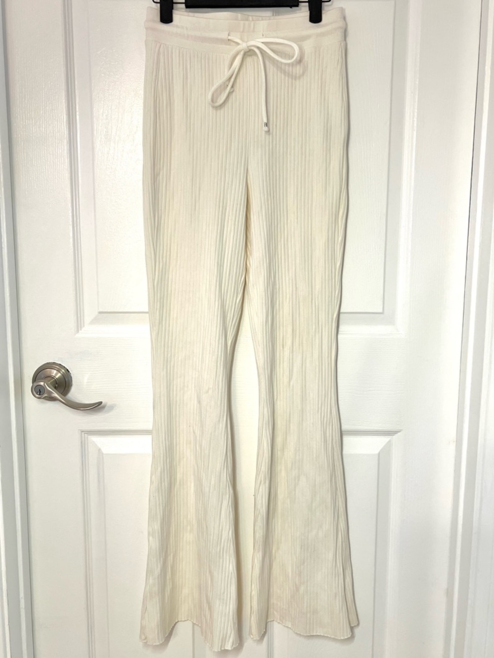 Range Women’s Ribbed Drawstring Flare Lounge Pants Extra Small